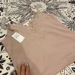 BRAND NEW LIGHT PINK LACE TOP WITH TAGS💙